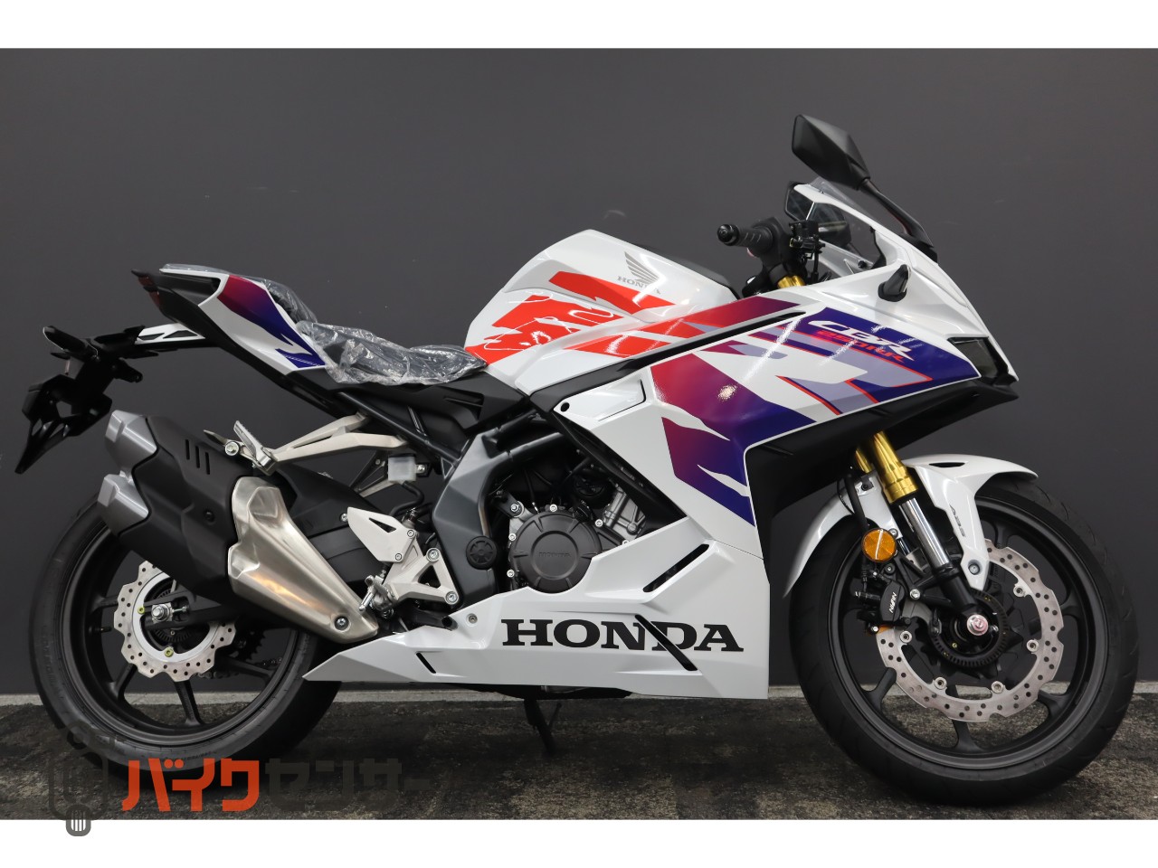 CBR250rr 2025 純正部品セット ほぼ新品未使用 CBR250rr 2025 純正部品セット ほぼ 未使用 250ccスポーツモデル続々