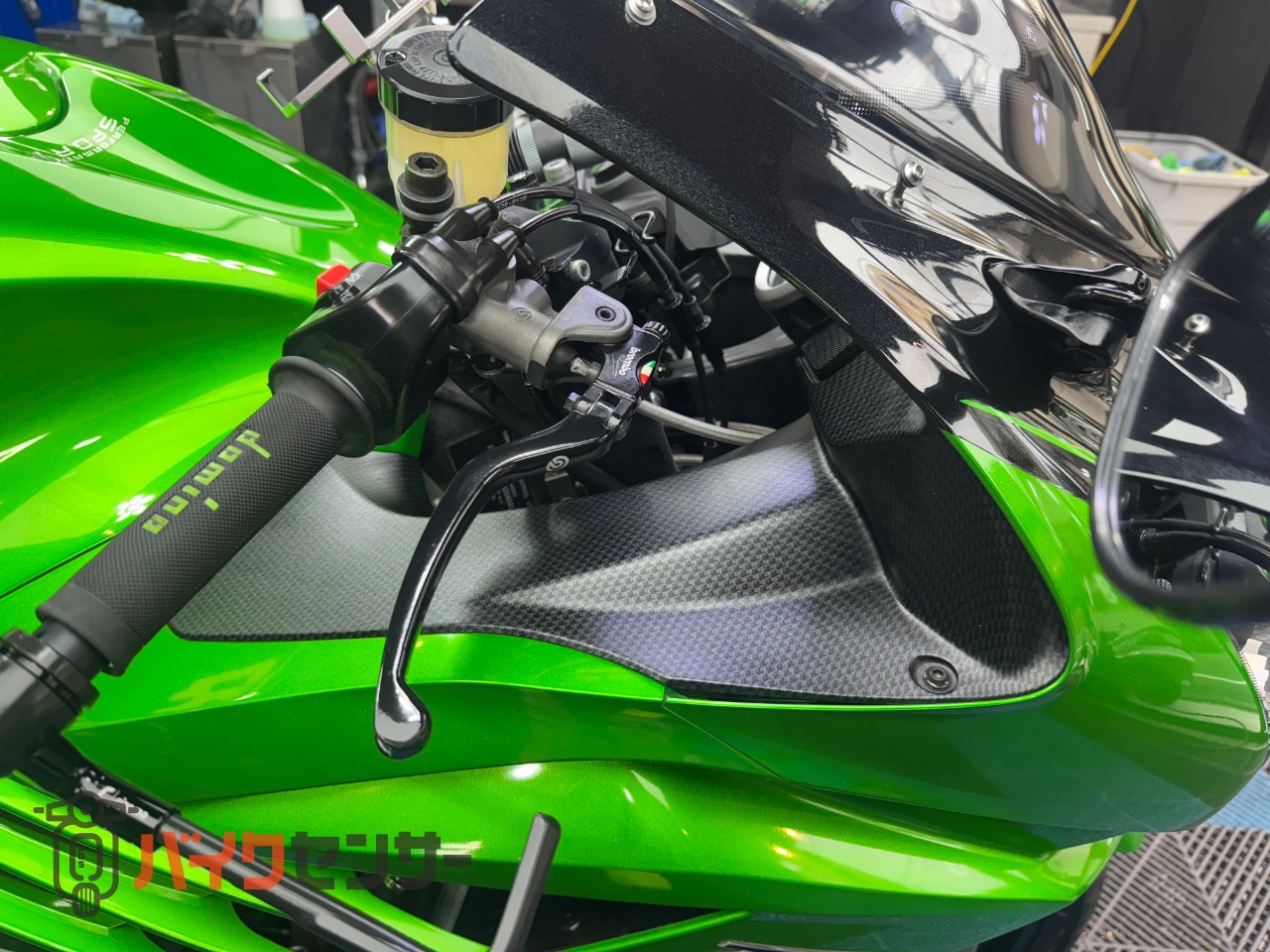 カワサキ Ninja ZX-14R ワンオーナー/ブレンボラジアルマスター