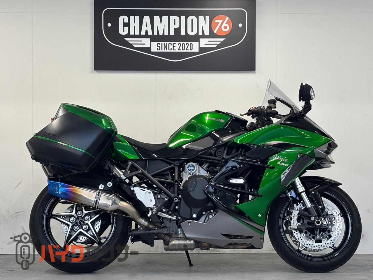 カワサキ NINJA H2 SX SE＋ トリックスタースリップオン 純正パニア