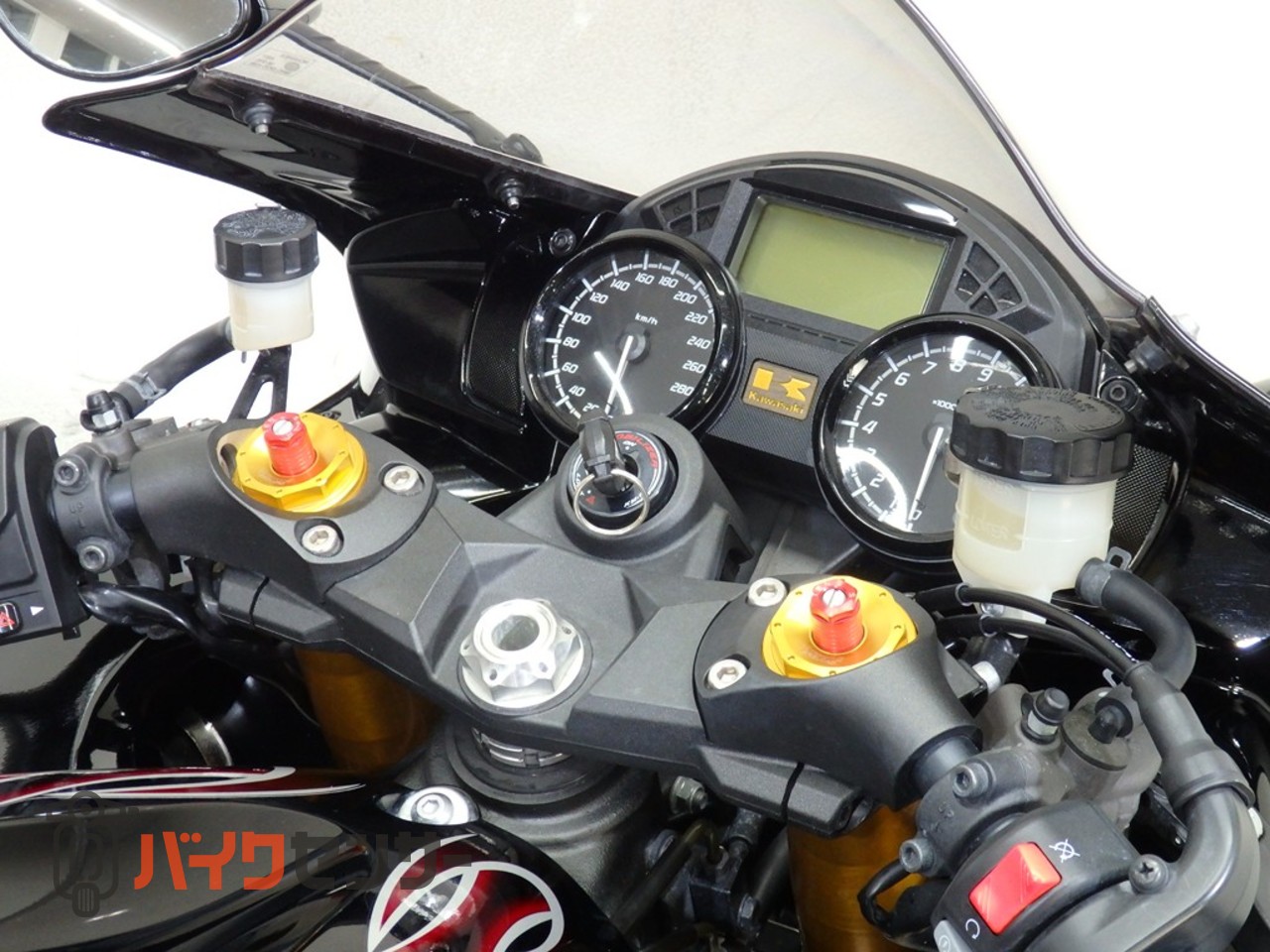 カワサキ NINJA ZX-14R オーリンズエディション 東南アジア仕様