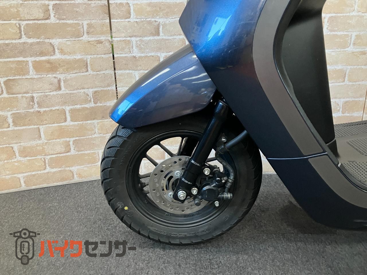 ダンク アイドリングストップ アクセサリーソケット メットイン 水冷エンジン ディスクブレーキ_8