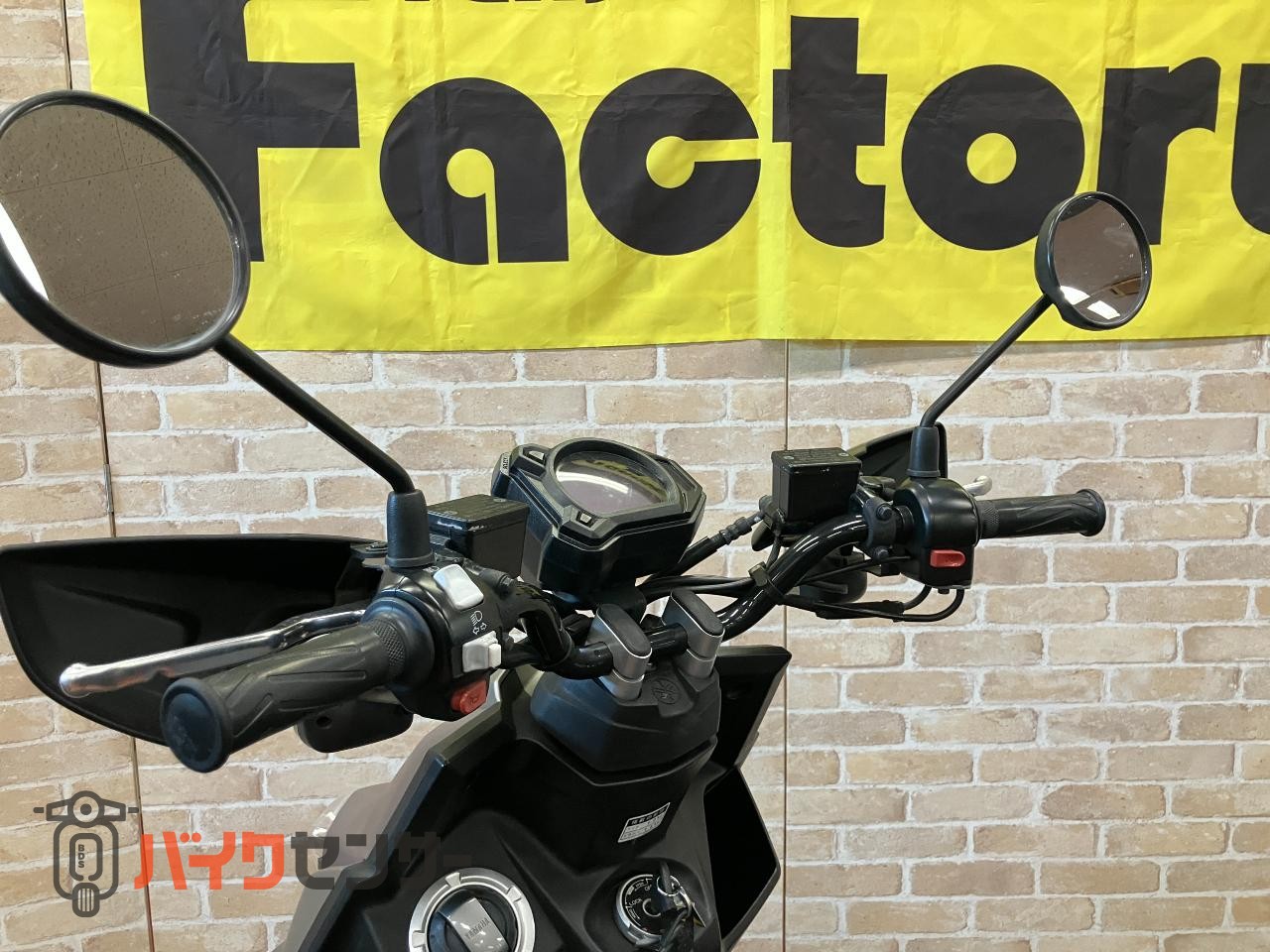 BW'S125 マットチタンカラー　KNレイダウンキット装着_9