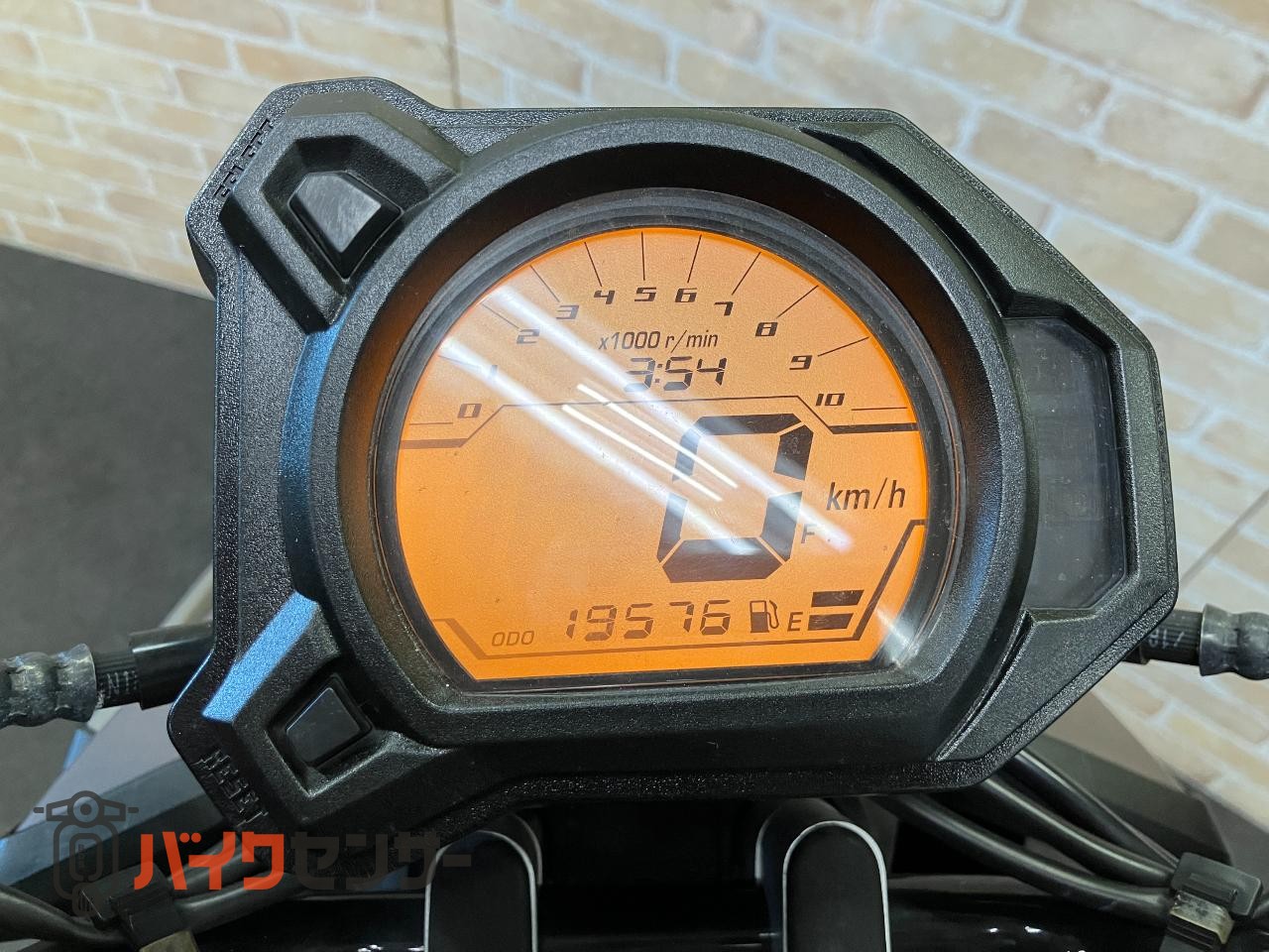 BW'S125 マットチタンカラー　KNレイダウンキット装着_12