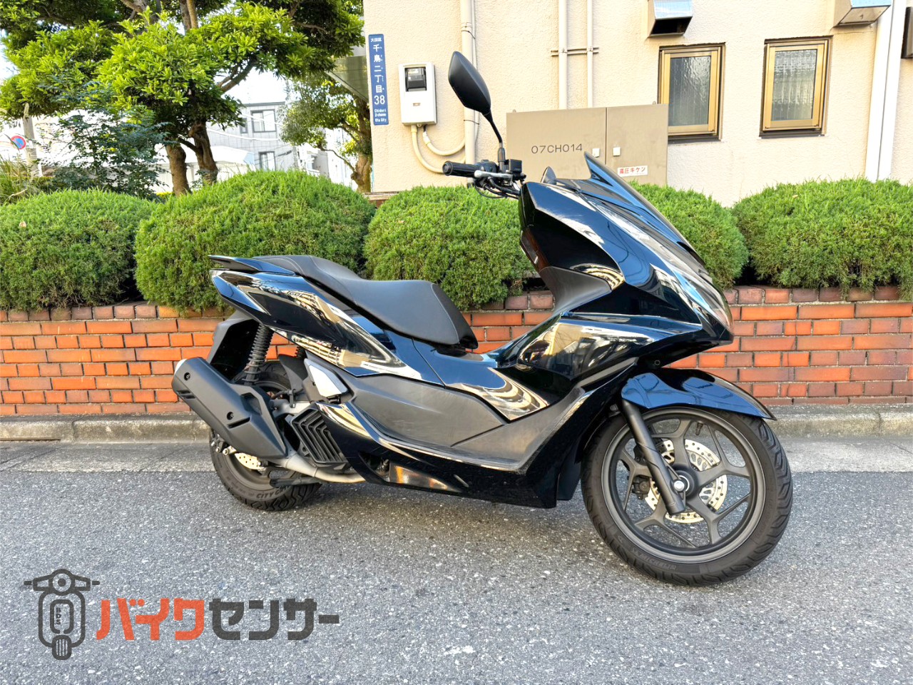 ホンダ PCX160 KF47型式 2023年モデル ワンオーナー ETC、グリップ