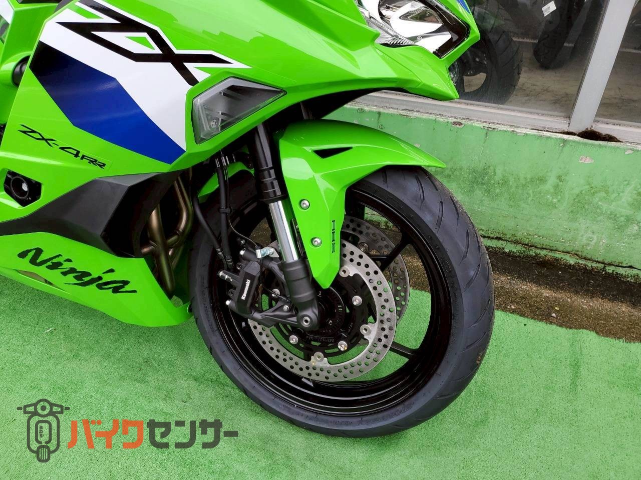 カワサキ NINJA ZX-4RR 400㏄クラス77馬力 B584766| BDSバイクセンサー