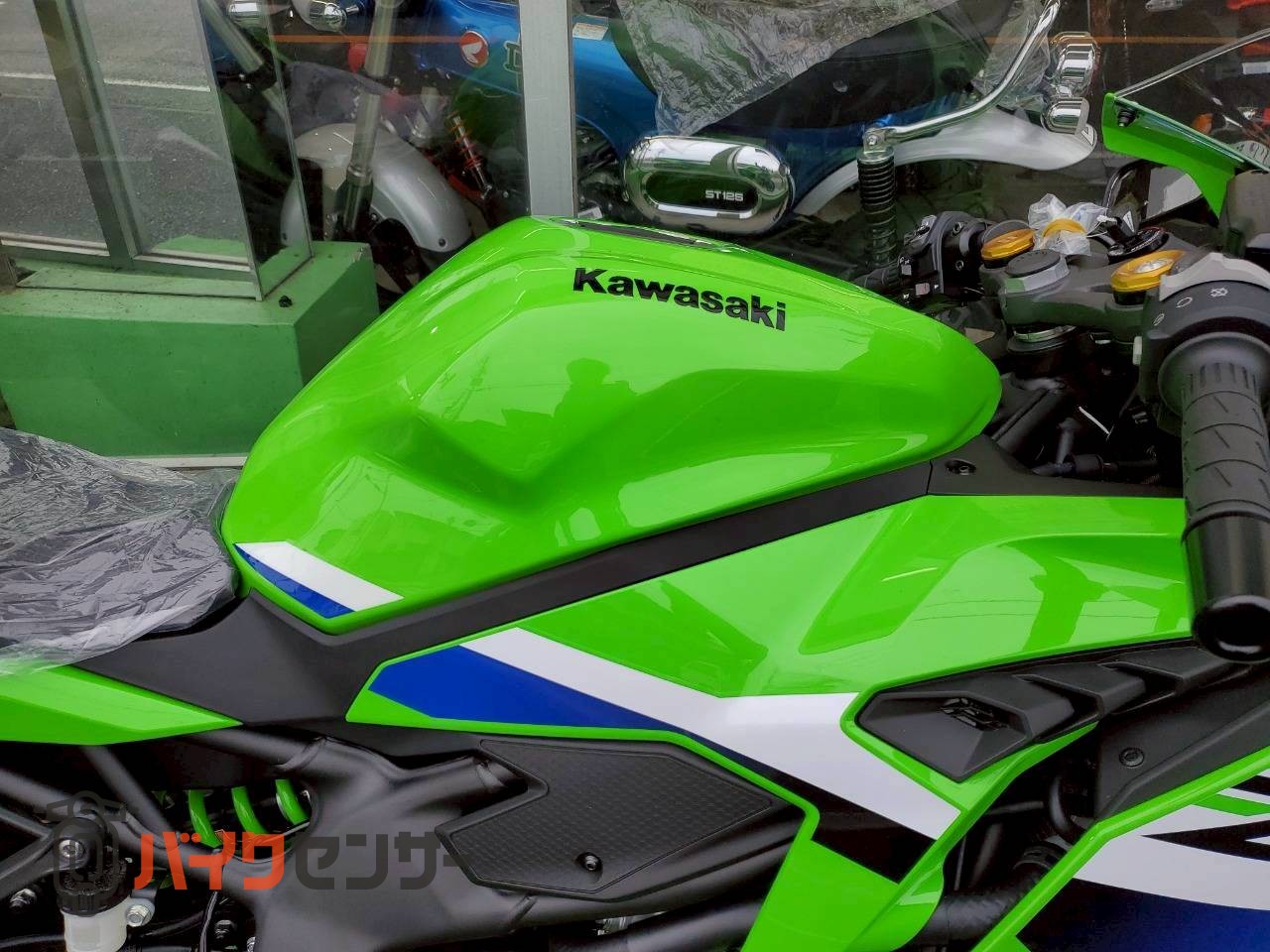 カワサキ NINJA ZX-4RR 400㏄クラス77馬力 B584766| BDSバイクセンサー