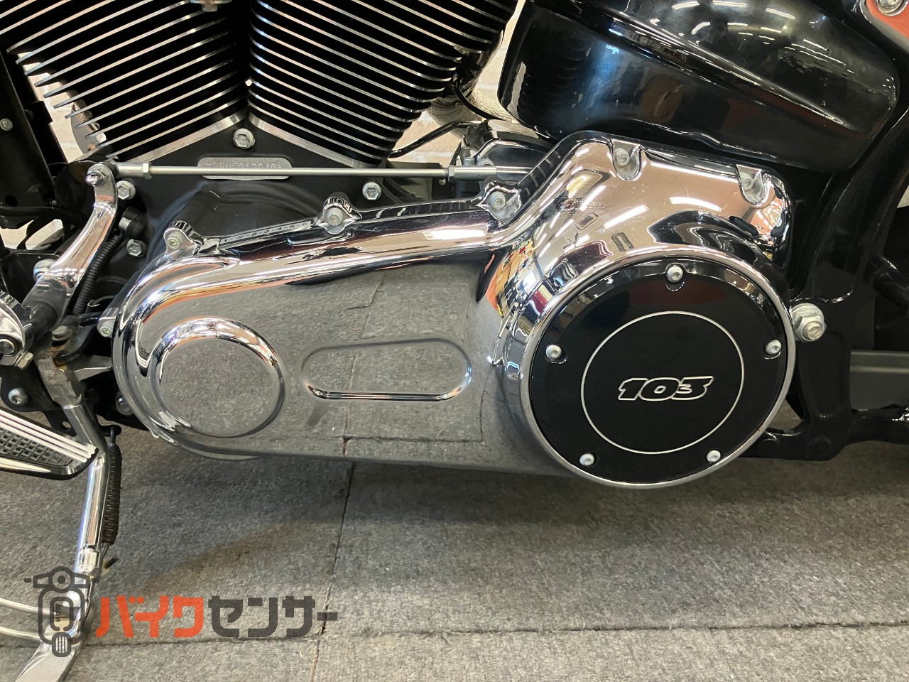 FXSB ブレイクアウト ハンドル　レバー　ライトクラッチ　ETC　サイドナンバー　ステップボード　バックレスト_27