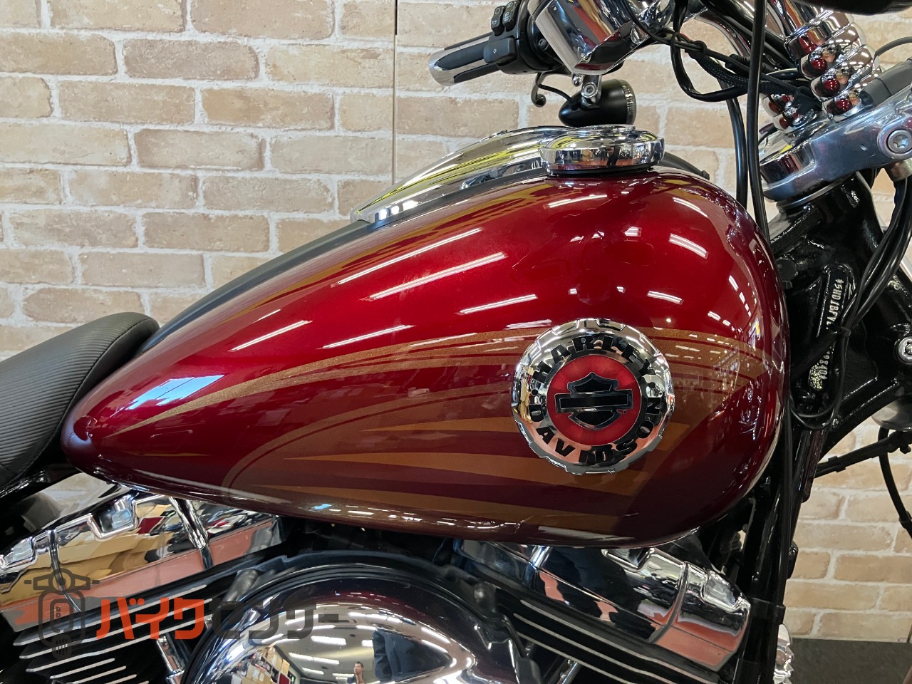 FXSB ブレイクアウト ハンドル　レバー　ライトクラッチ　ETC　サイドナンバー　ステップボード　バックレスト_45