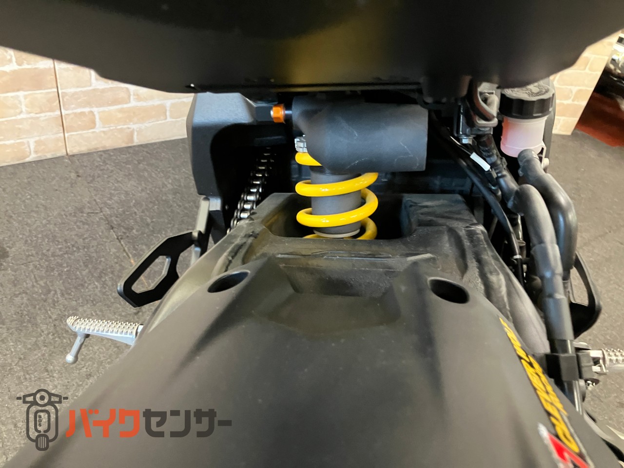 YZF-R1 60thアニバーサリー フェンダーレス_8