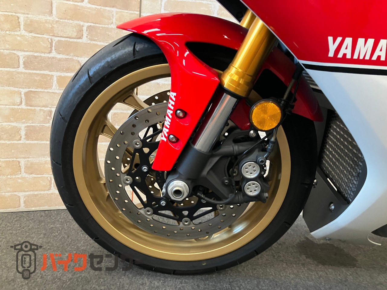 YZF-R1 60thアニバーサリー フェンダーレス_21