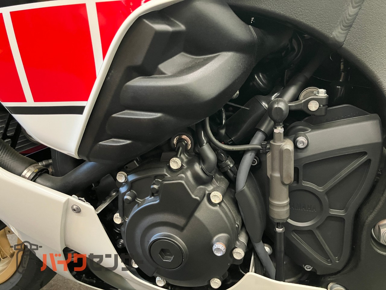 YZF-R1 60thアニバーサリー フェンダーレス_27