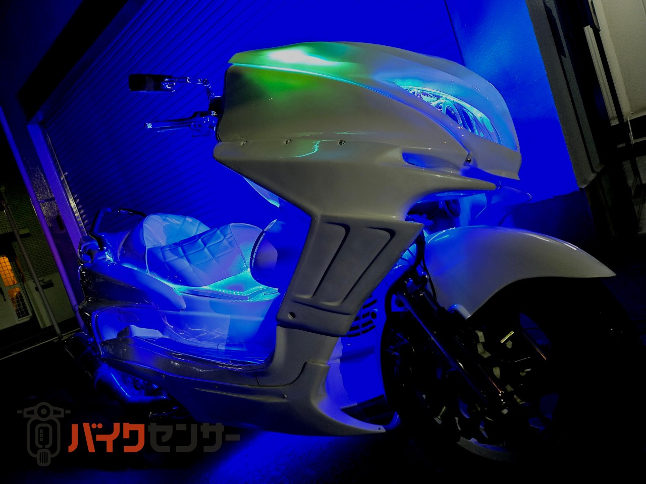 ヤマハ 動画あり！ブルーLED マジェスティ250C Bluetoothオーデイオ 