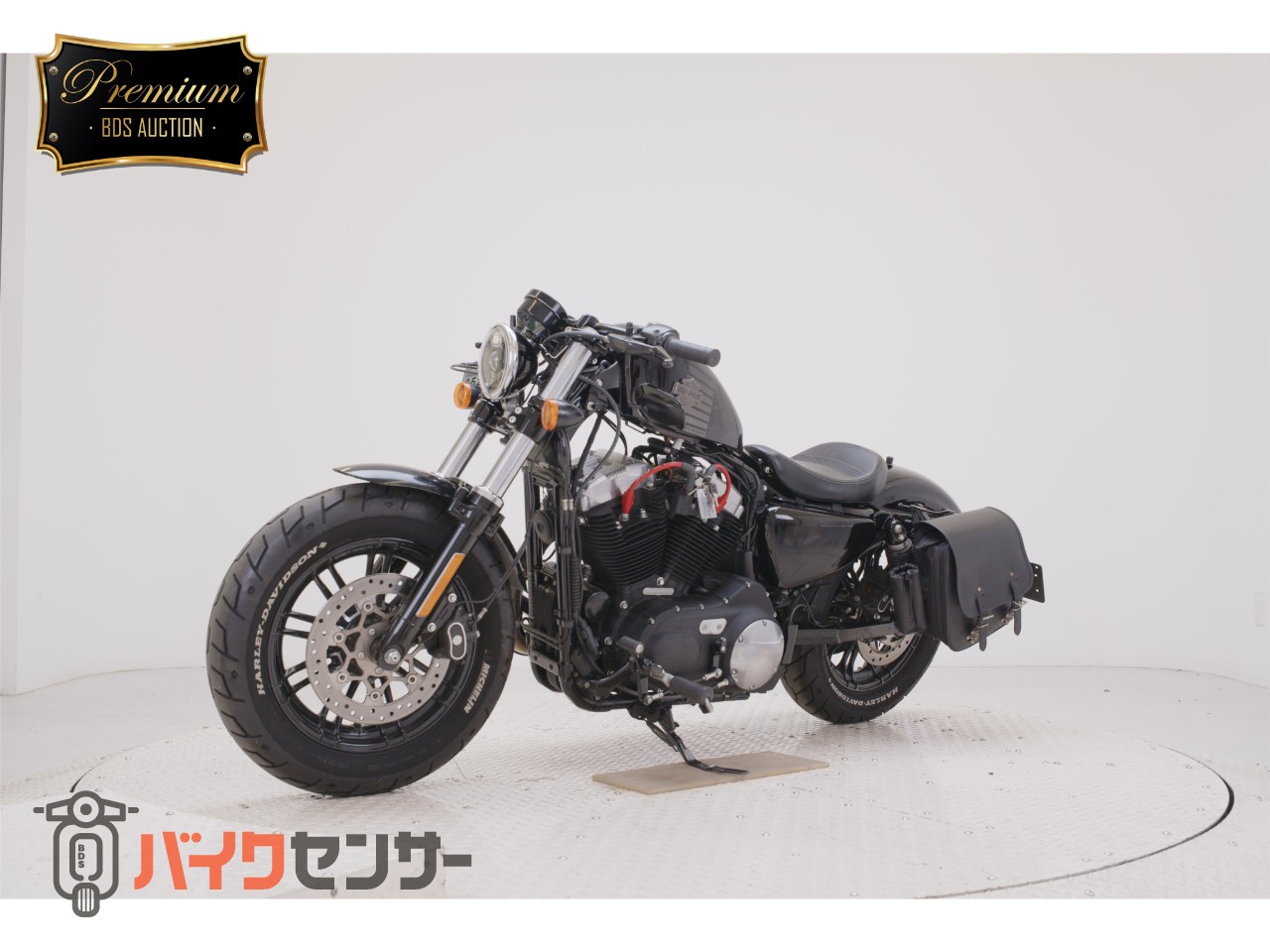 XL1200X フォーティエイト ローハンドル　LEDヘッドライト　タンクアップ　エアクリ　サイドナンバー　サイドバック_3