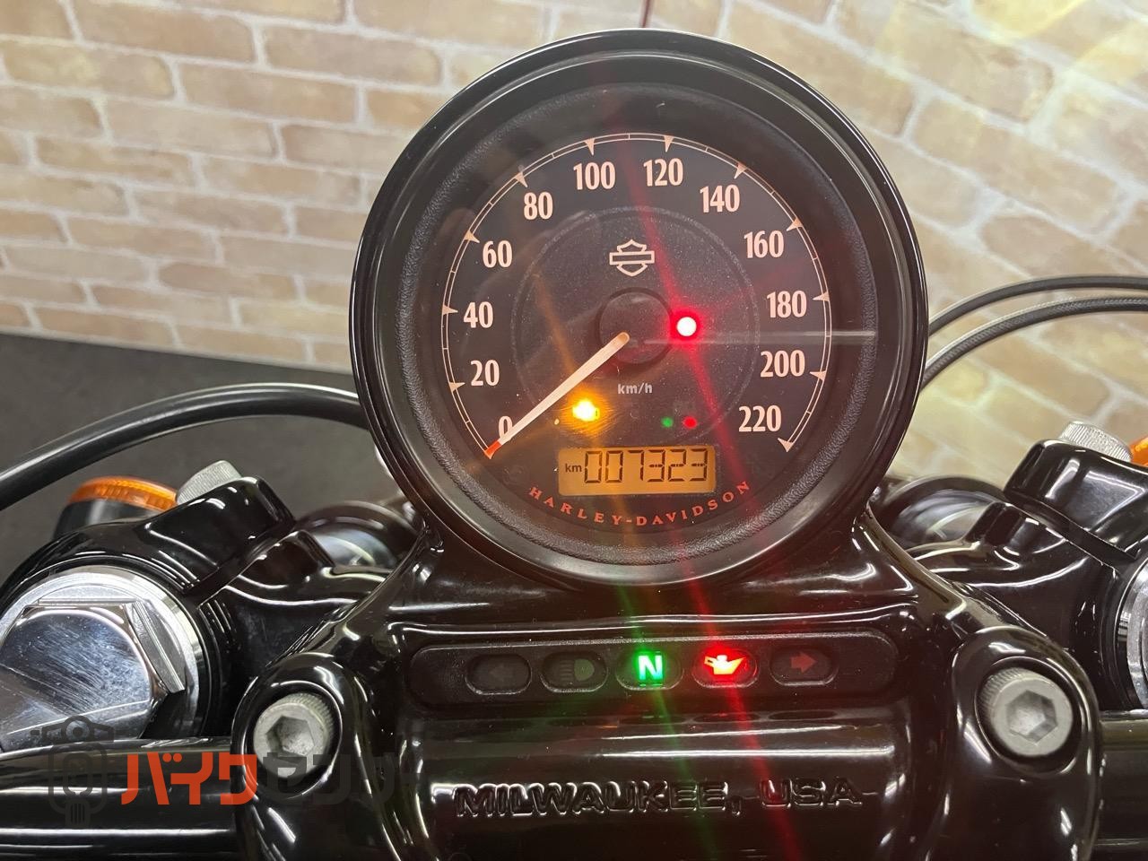 XL1200X フォーティエイト ローハンドル　LEDヘッドライト　タンクアップ　エアクリ　サイドナンバー　サイドバック_6