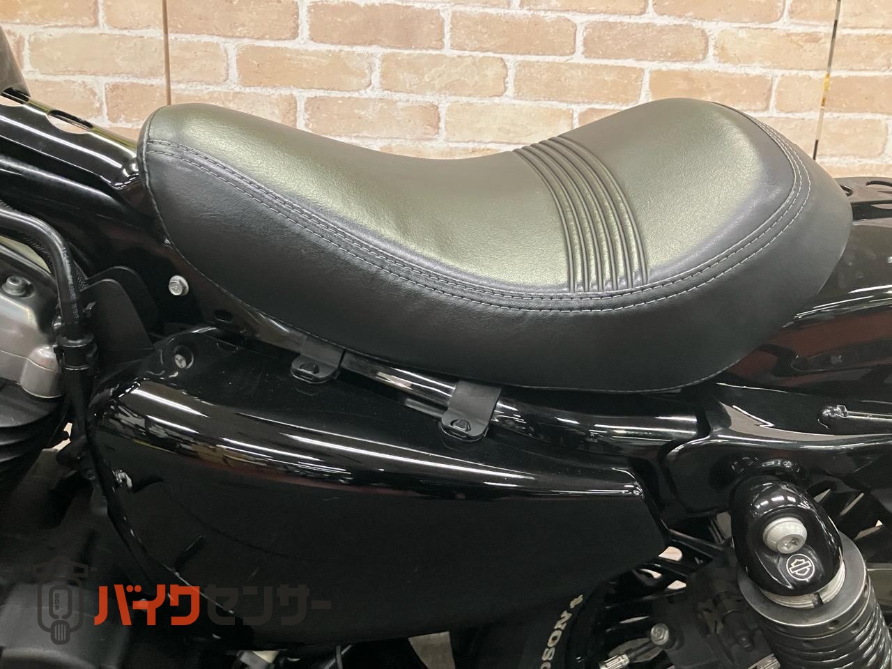 XL1200X フォーティエイト ローハンドル　LEDヘッドライト　タンクアップ　エアクリ　サイドナンバー　サイドバック_13