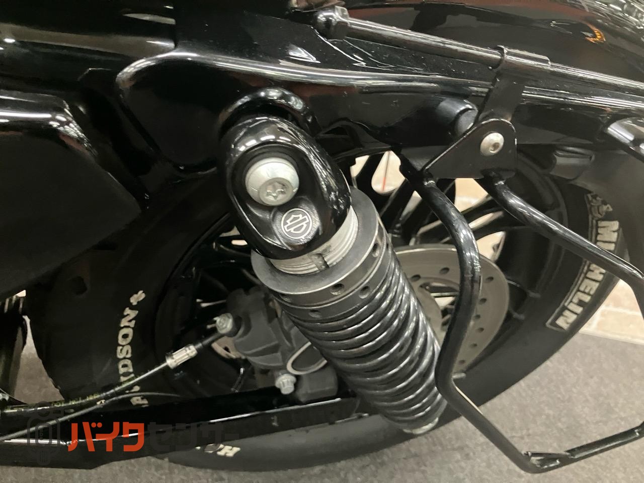 XL1200X フォーティエイト ローハンドル　LEDヘッドライト　タンクアップ　エアクリ　サイドナンバー　サイドバック_15