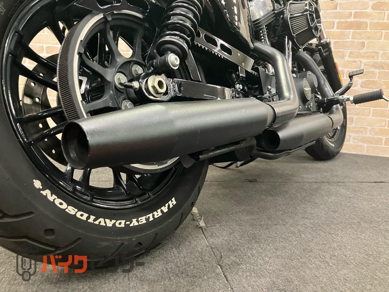 XL1200X フォーティエイト ローハンドル　LEDヘッドライト　タンクアップ　エアクリ　サイドナンバー　サイドバック_42