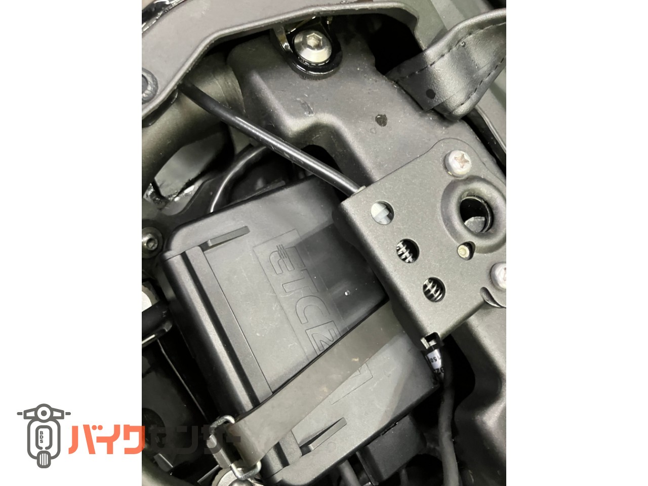 カワサキNINJA ZX-25R SE クイックシフター ラジエタースクリーン