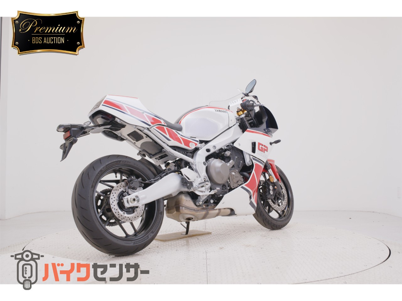 XSR900GP RZV500Rモチーフワイズギア外装 マジカルカーボンミラー ベビーフェイス ハンドルキット ETC_4