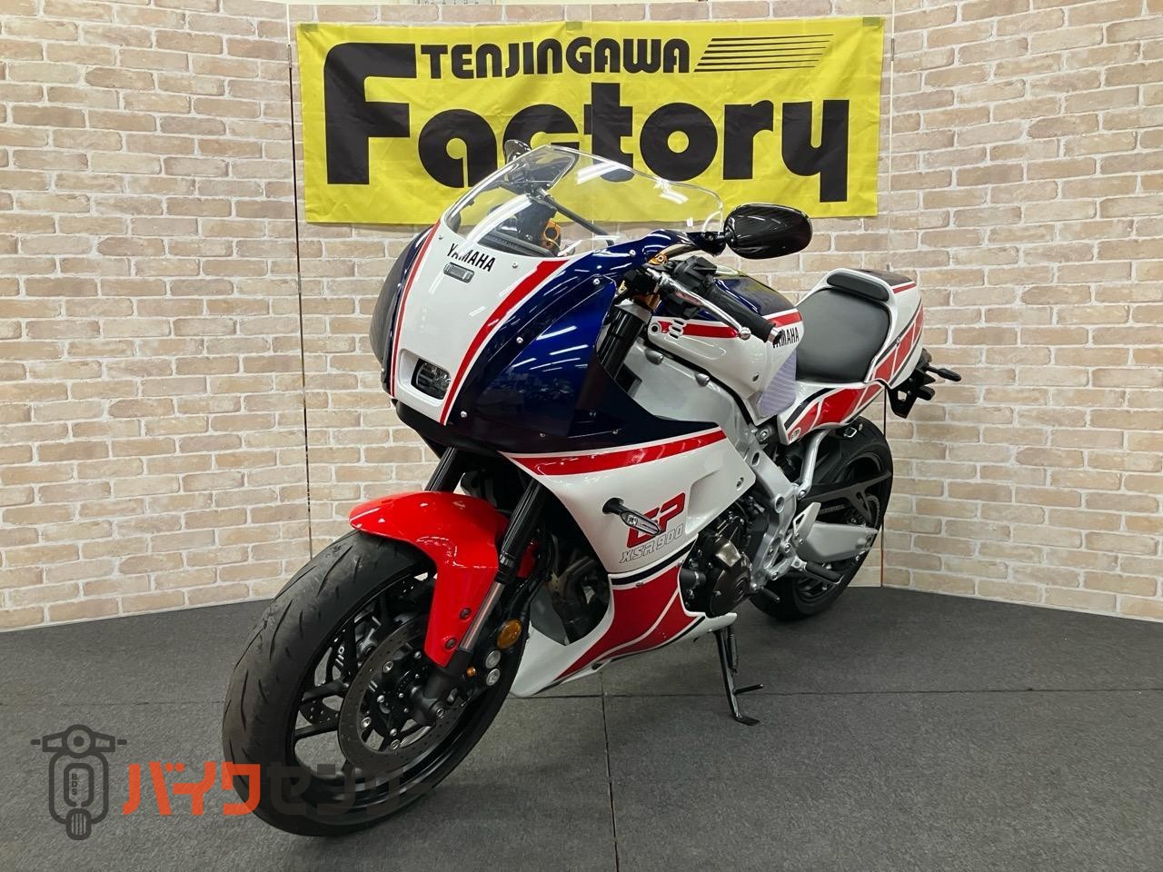 XSR900GP RZV500Rモチーフワイズギア外装 カウルミラー ベビーフェイスハンドルキット ETC_3