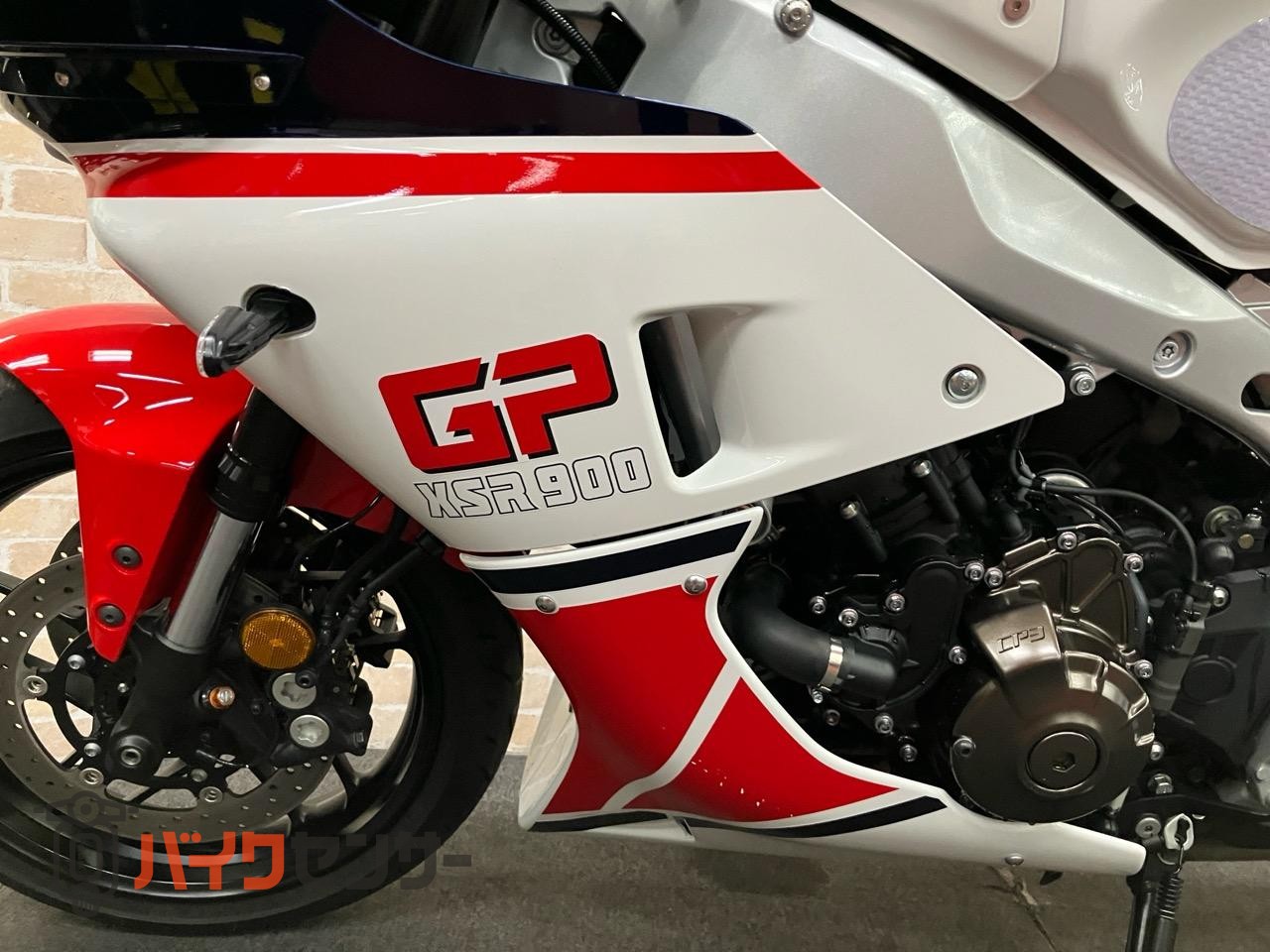 XSR900GP RZV500Rモチーフワイズギア外装 カウルミラー ベビーフェイスハンドルキット ETC_9