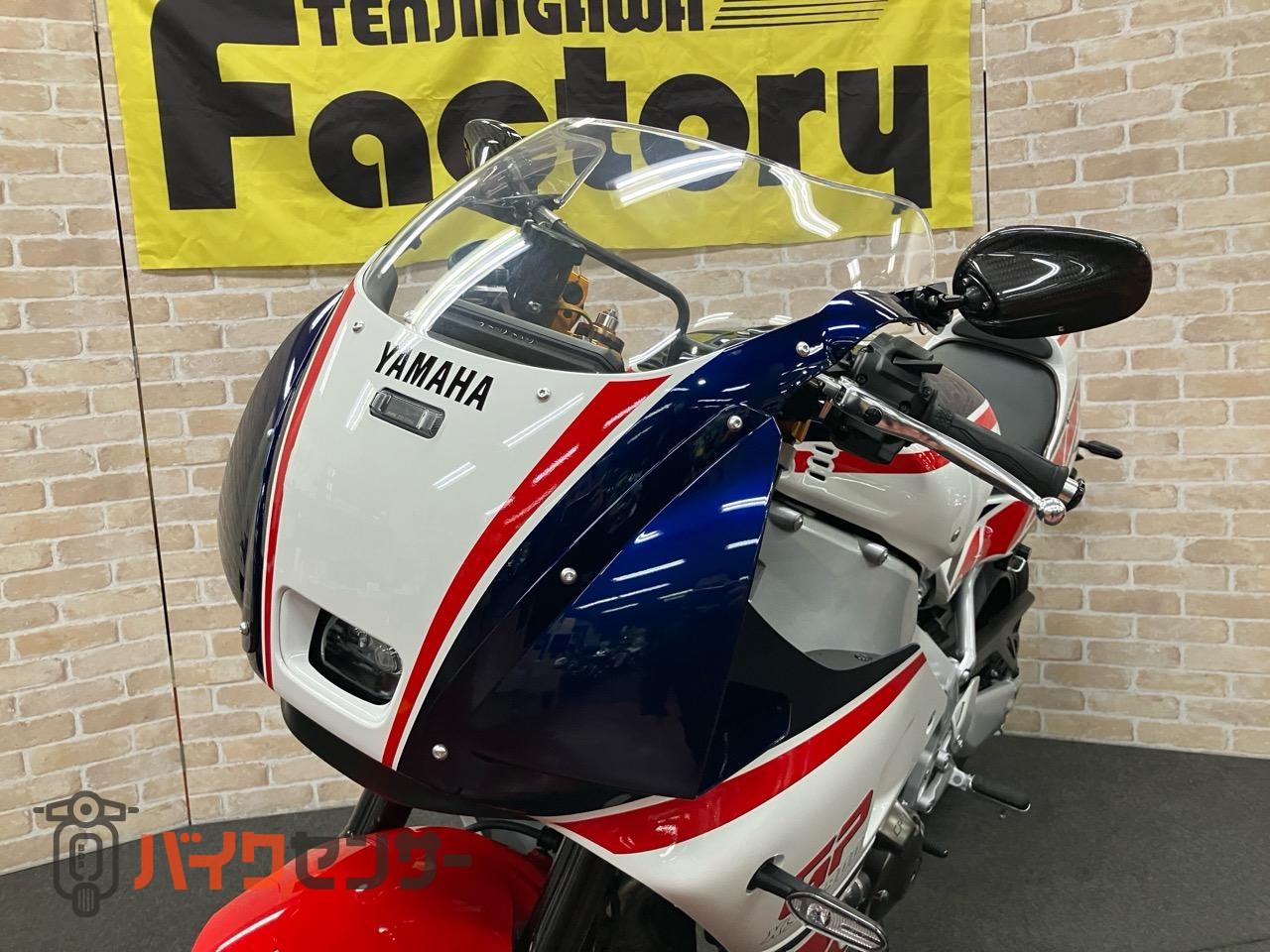 XSR900GP RZV500Rモチーフワイズギア外装 カウルミラー ベビーフェイスハンドルキット ETC_18