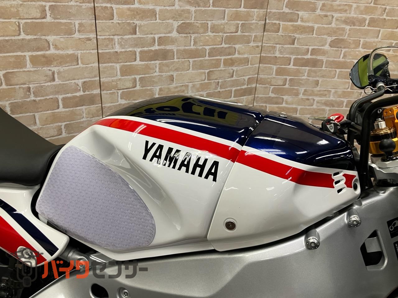 XSR900GP RZV500Rモチーフワイズギア外装 カウルミラー ベビーフェイスハンドルキット ETC_25