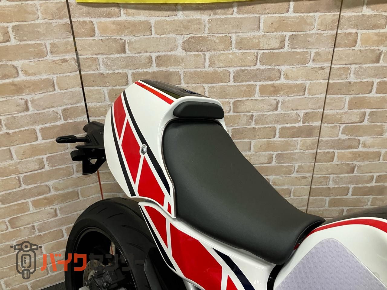 XSR900GP RZV500Rモチーフワイズギア外装 カウルミラー ベビーフェイスハンドルキット ETC_26