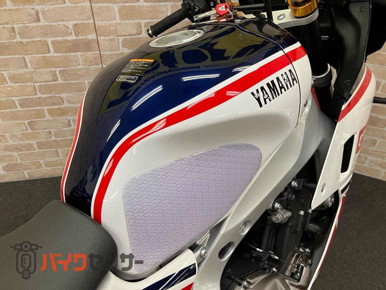 XSR900GP RZV500Rモチーフワイズギア外装 カウルミラー ベビーフェイスハンドルキット ETC_38