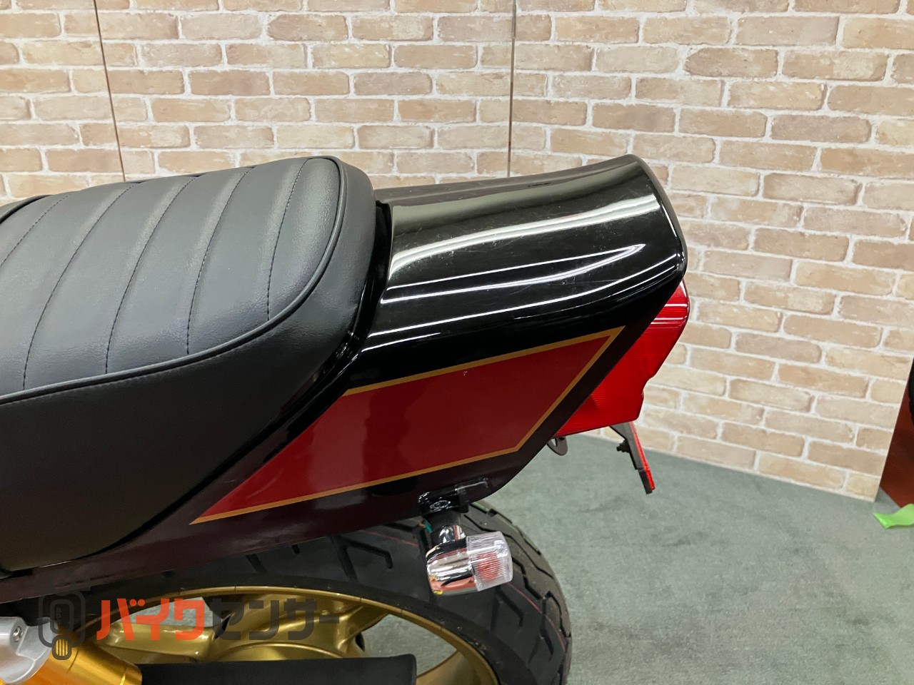 ZRX400 E4カラー　ELメーター　SP忠男　スーパーコンバット　２型仕様　フェンダーレス　タックロールシート　社外リアサス_26