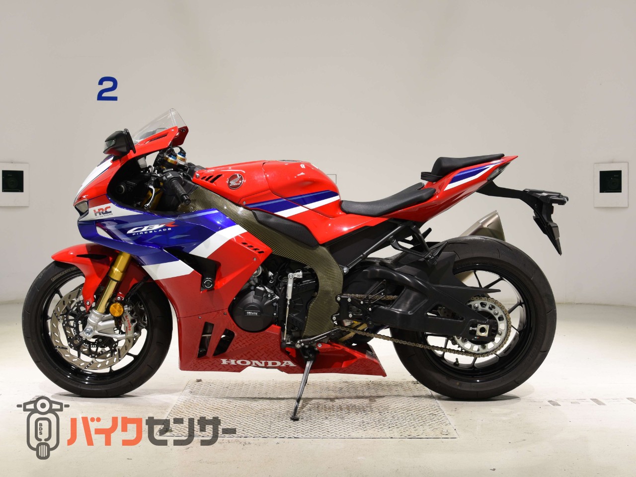 CBR1000RR-R SP GBレーシングカバー EPTAディスク カーボンフレームカバー ブレンボマスター ゲイルクラッチマスター_1