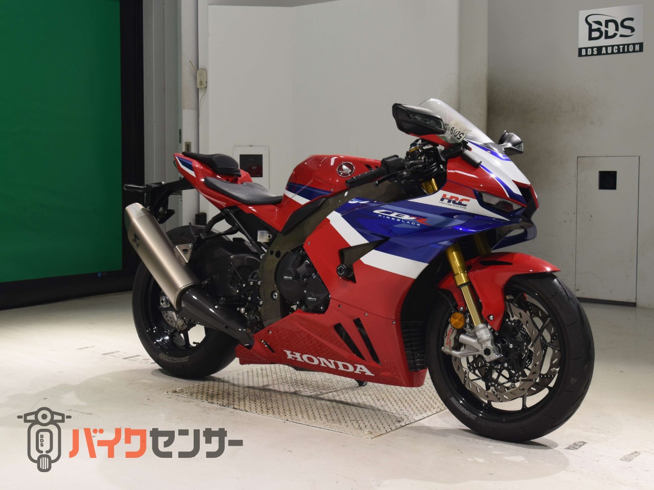 CBR1000RR-R SP GBレーシングカバー EPTAディスク カーボンフレームカバー ブレンボマスター ゲイルクラッチマスター_2