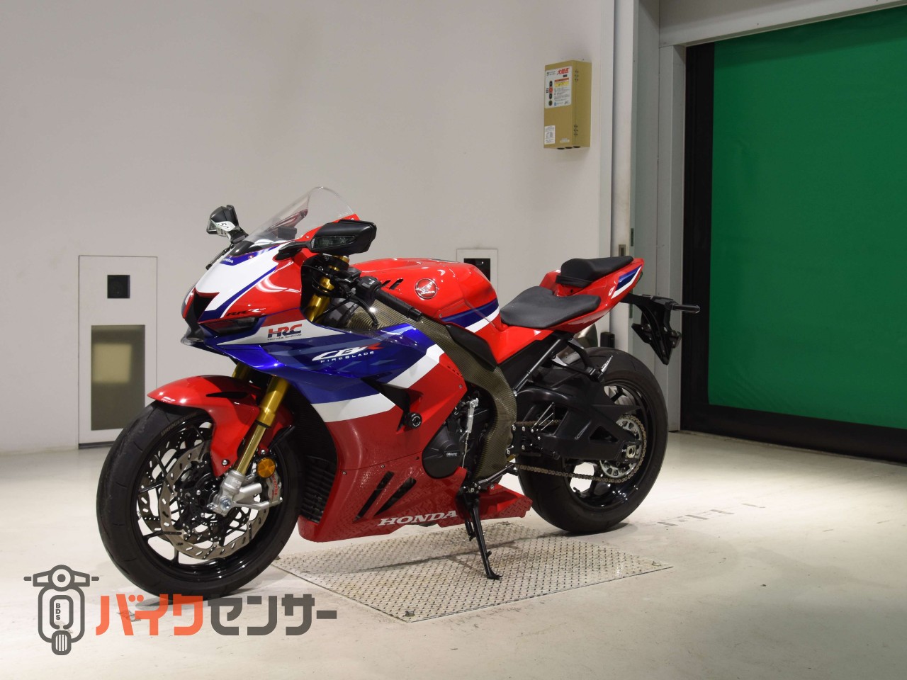 CBR1000RR-R SP GBレーシングカバー EPTAディスク カーボンフレームカバー ブレンボマスター ゲイルクラッチマスター_3