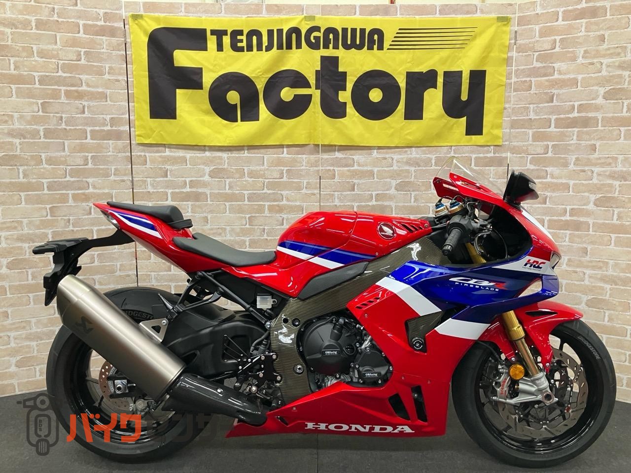 CBR1000RR-R SP GBレーシングカバー EPTAディスク カーボンフレームカバー ブレンボマスター ゲイルクラッチマスター_0