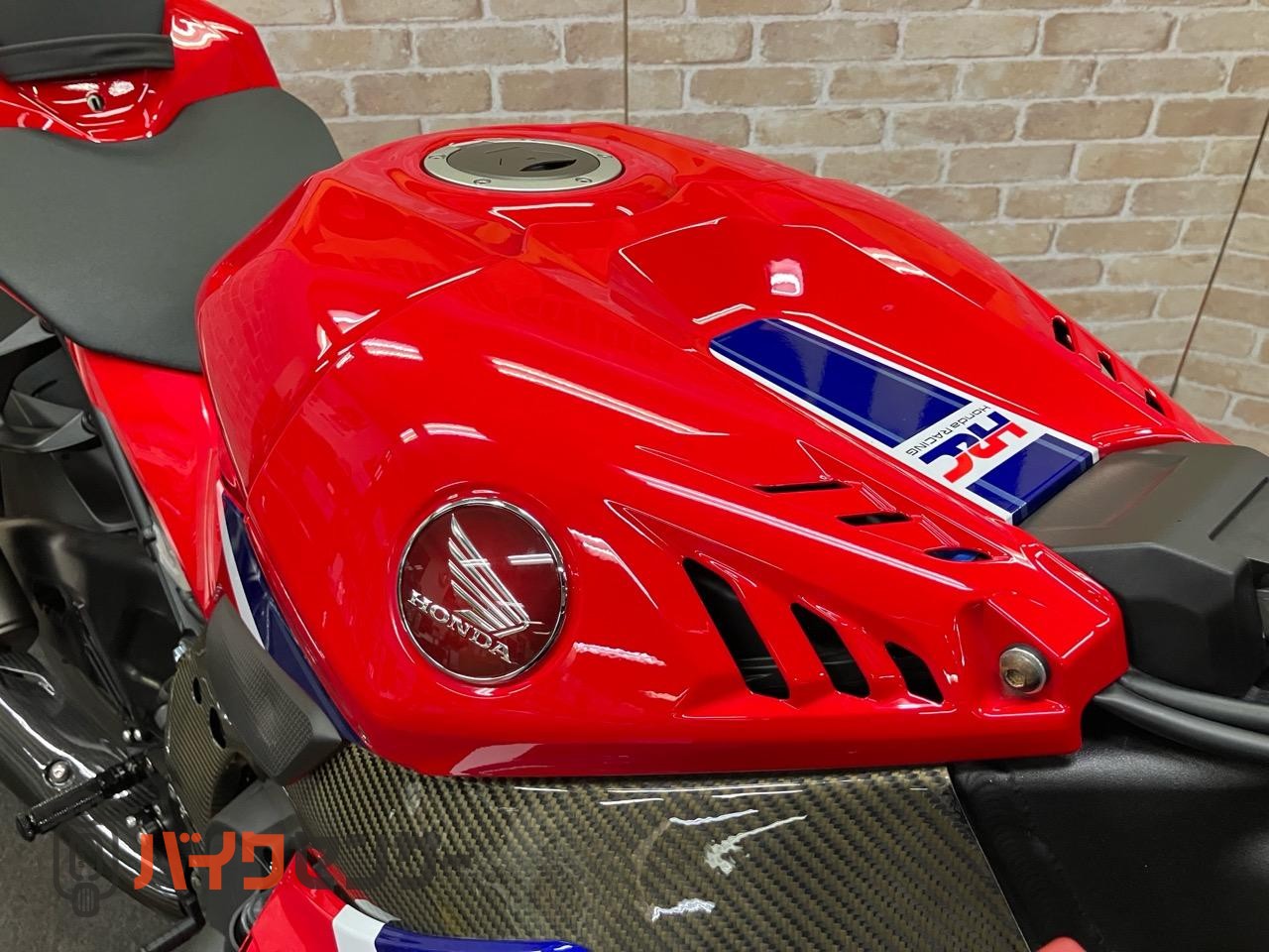 CBR1000RR-R SP GBレーシングカバー EPTAディスク カーボンフレームカバー ブレンボマスター ゲイルクラッチマスター_34