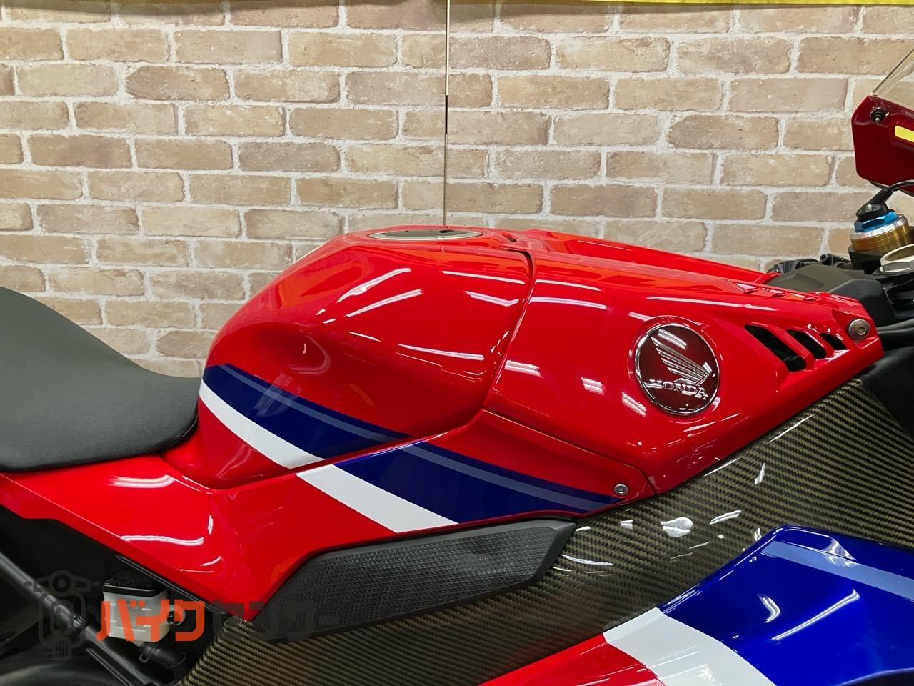 CBR1000RR-R SP GBレーシングカバー EPTAディスク カーボンフレームカバー ブレンボマスター ゲイルクラッチマスター_39