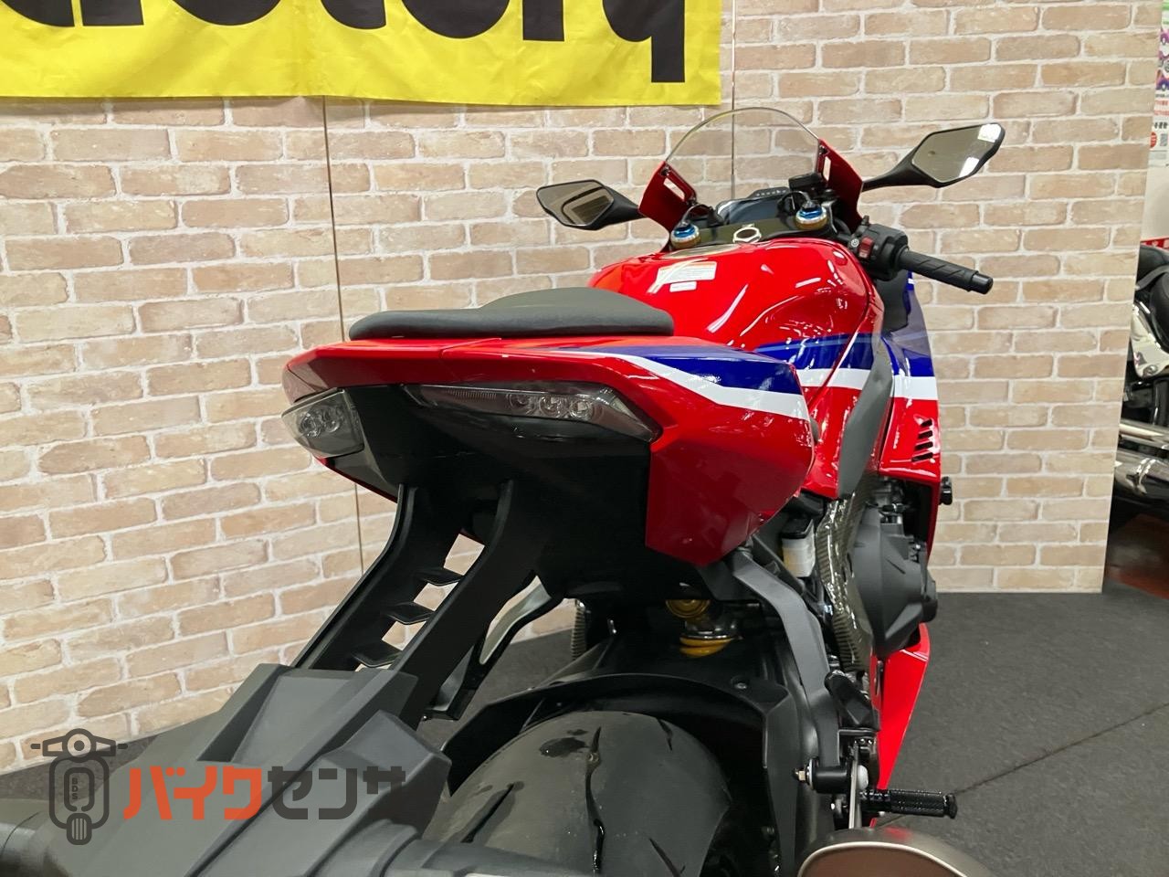 CBR1000RR-R SP GBレーシングカバー EPTAディスク カーボンフレームカバー ブレンボマスター ゲイルクラッチマスター_48