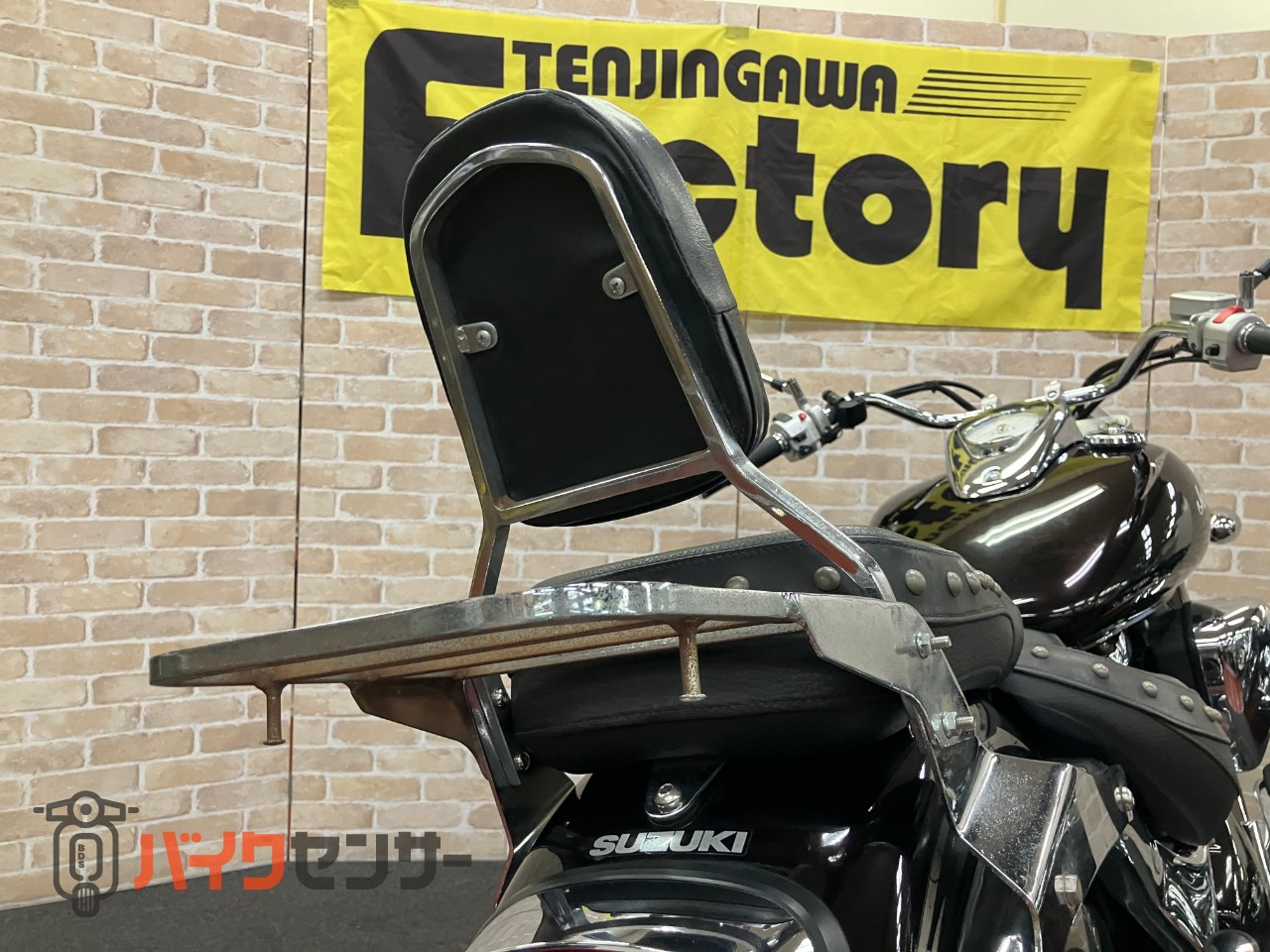 イントルーダー400クラシック　VK56A インジェクションモデル　キャストホイール　キャリアバックレスト_23