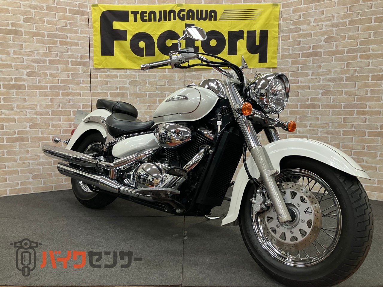 イントルーダー400クラシック キャブレターモデル ノーマルコンディション_2