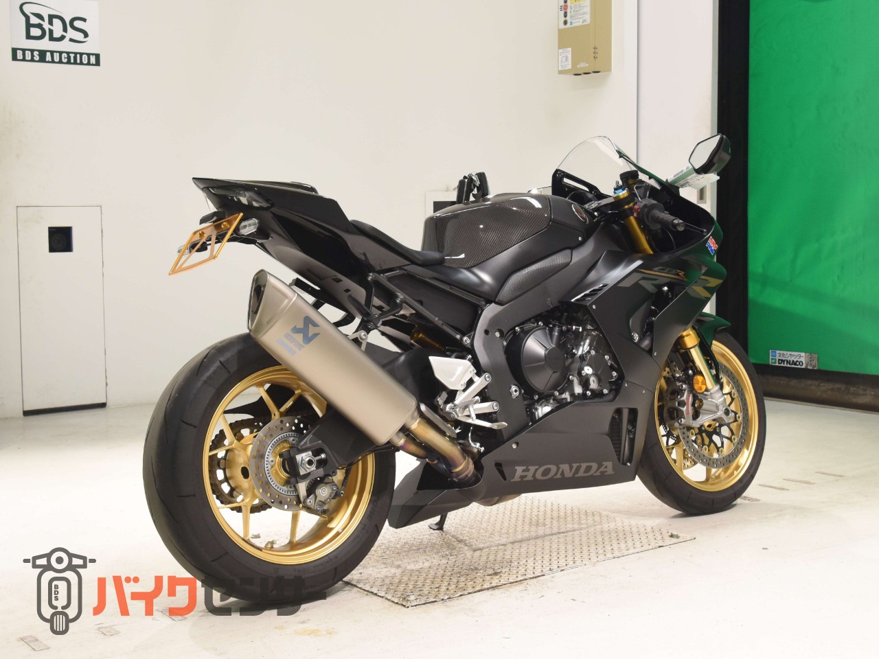 CBR1000RR-R 2022年モデル エッチングファクトリーコアガード カーボンタンクカバー シングルシートカウル フェンダーレス_4
