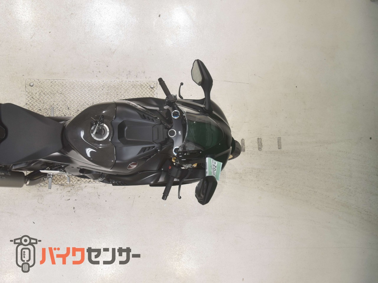 CBR1000RR-R 2022年モデル エッチングファクトリーコアガード カーボンタンクカバー シングルシートカウル フェンダーレス_6