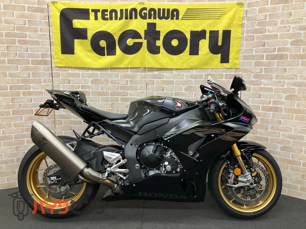 CBR1000RR-R 2022年モデル エッチングファクトリーコアガード カーボンタンクカバー シングルシートカウル フェンダーレス_0