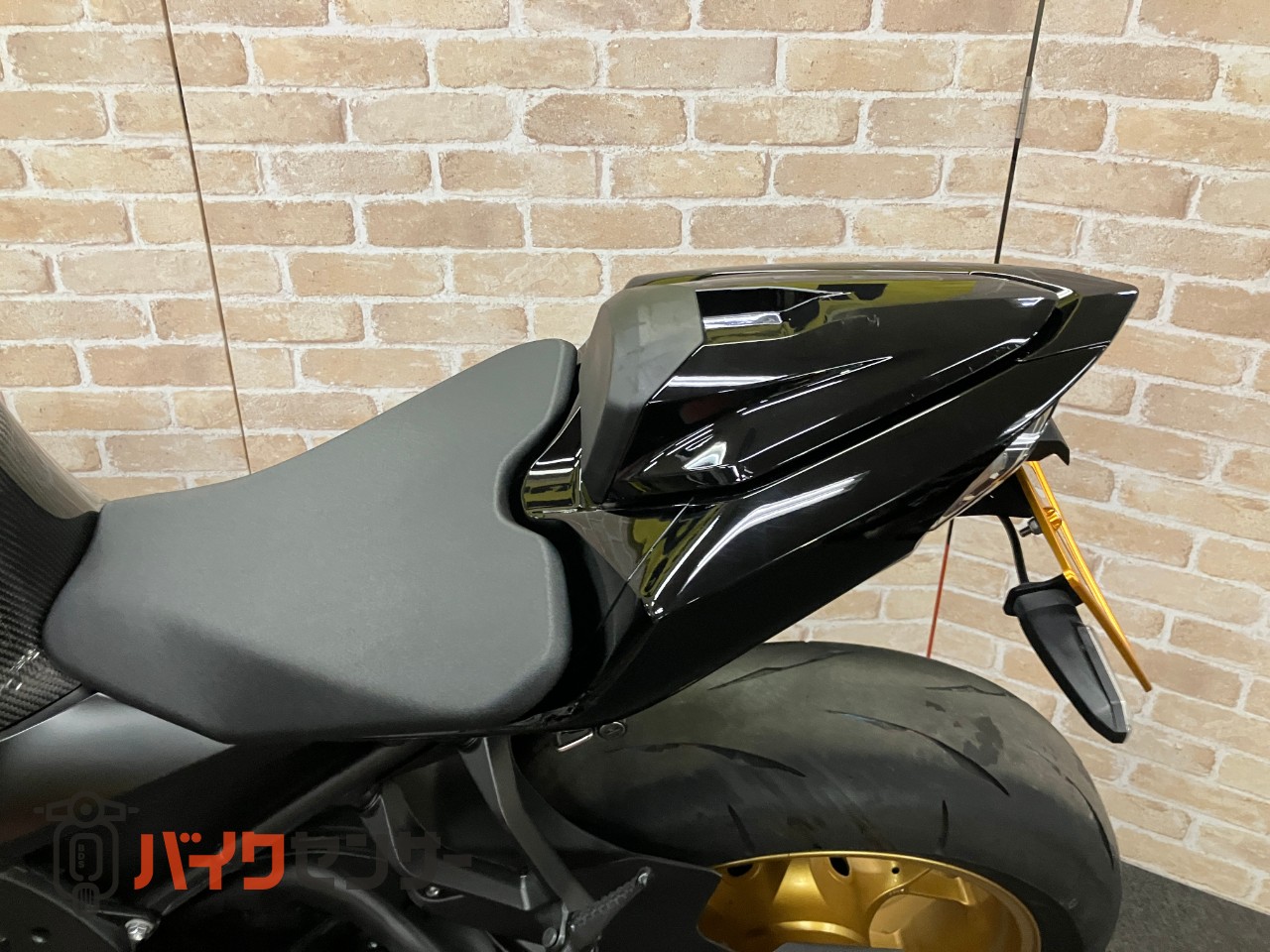 CBR1000RR-R 2022年モデル エッチングファクトリーコアガード カーボンタンクカバー シングルシートカウル フェンダーレス_13