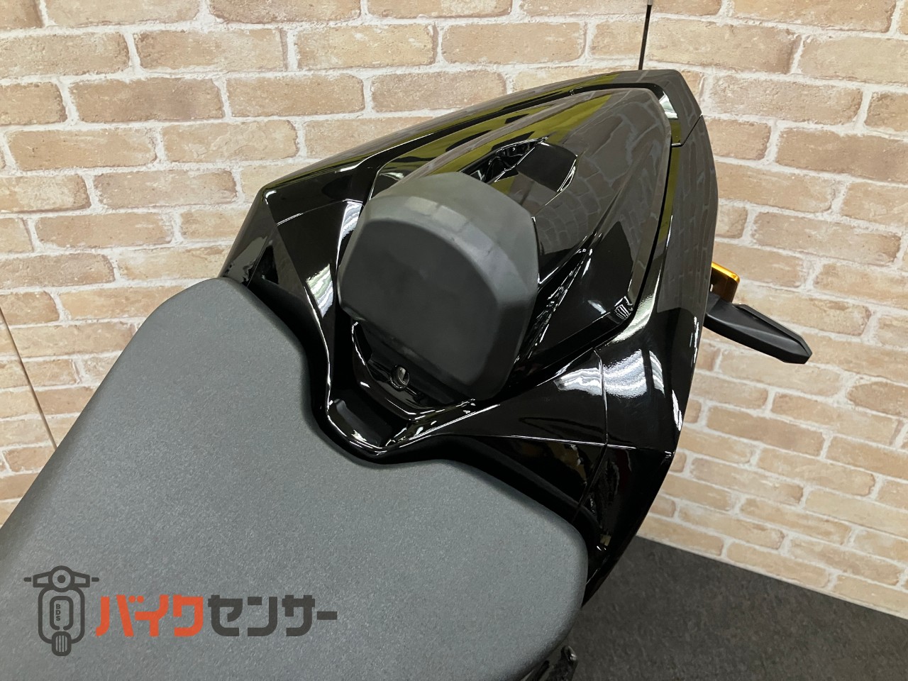 CBR1000RR-R 2022年モデル エッチングファクトリーコアガード カーボンタンクカバー シングルシートカウル フェンダーレス_18