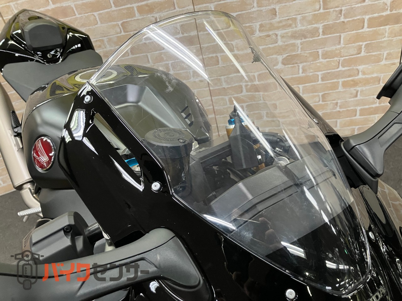 CBR1000RR-R 2022年モデル エッチングファクトリーコアガード カーボンタンクカバー シングルシートカウル フェンダーレス_24