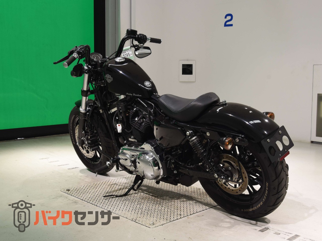 XL1200XS フォーティエイトスペシャル COBRAマフラー　タンクアップ　IGコイル移設　アンダースポイラー　ETC_5