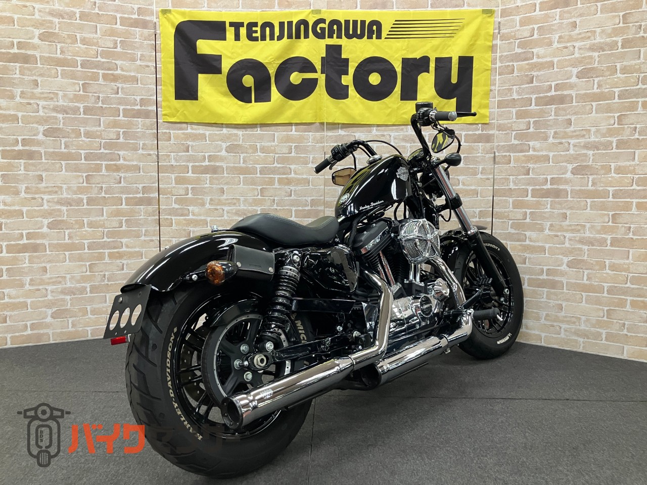 XL1200XS フォーティエイトスペシャル COBRAマフラー タンクアップ IGコイル移設 アンダースポイラー ETC_4