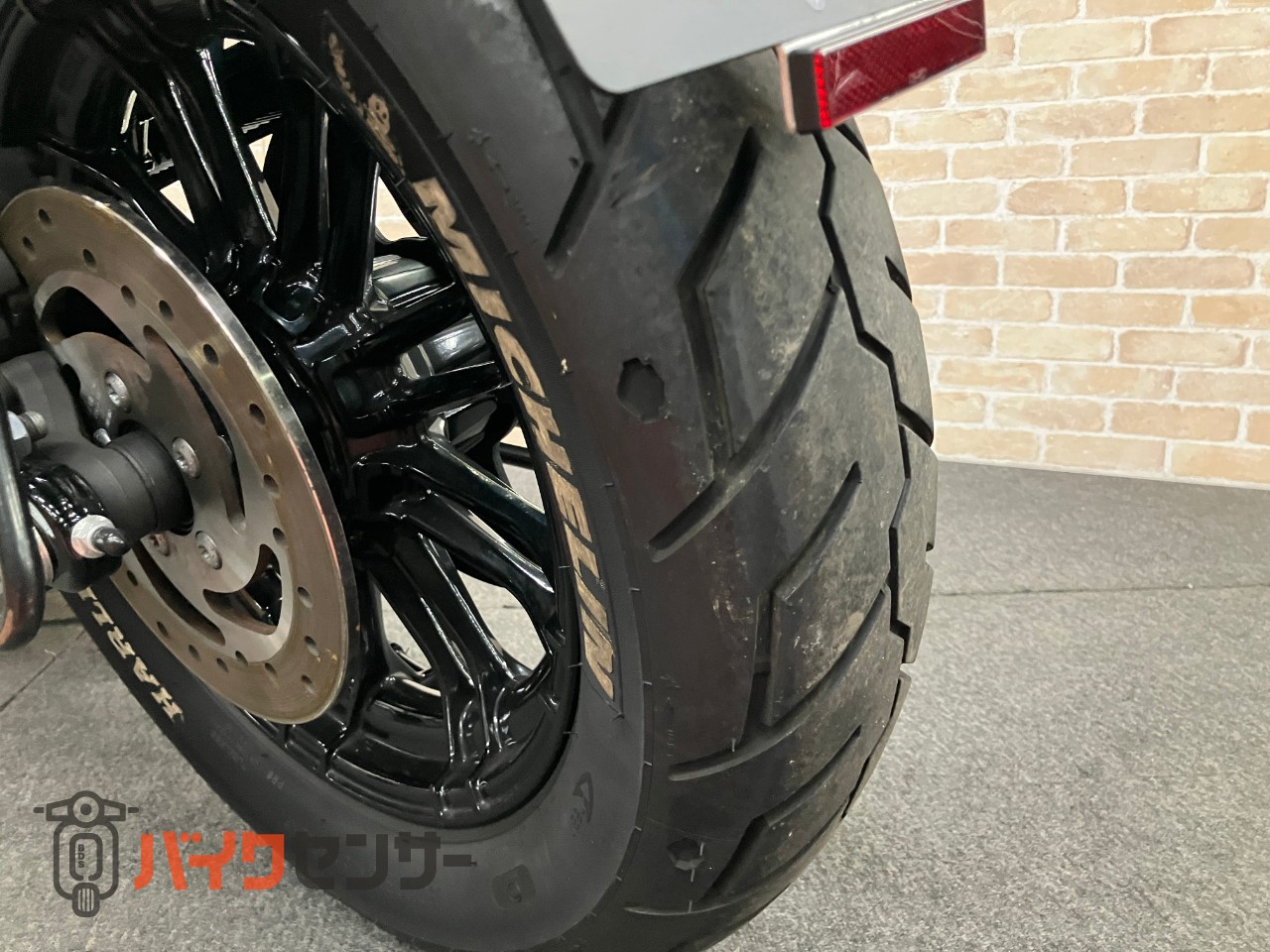 XL1200XS フォーティエイトスペシャル COBRAマフラー タンクアップ IGコイル移設 アンダースポイラー ETC_6