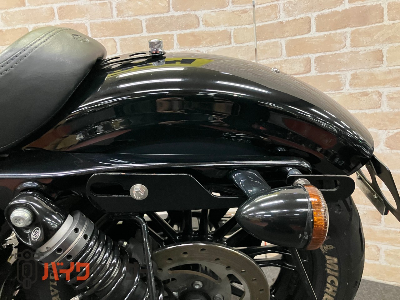 XL1200XS フォーティエイトスペシャル COBRAマフラー タンクアップ IGコイル移設 アンダースポイラー ETC_23