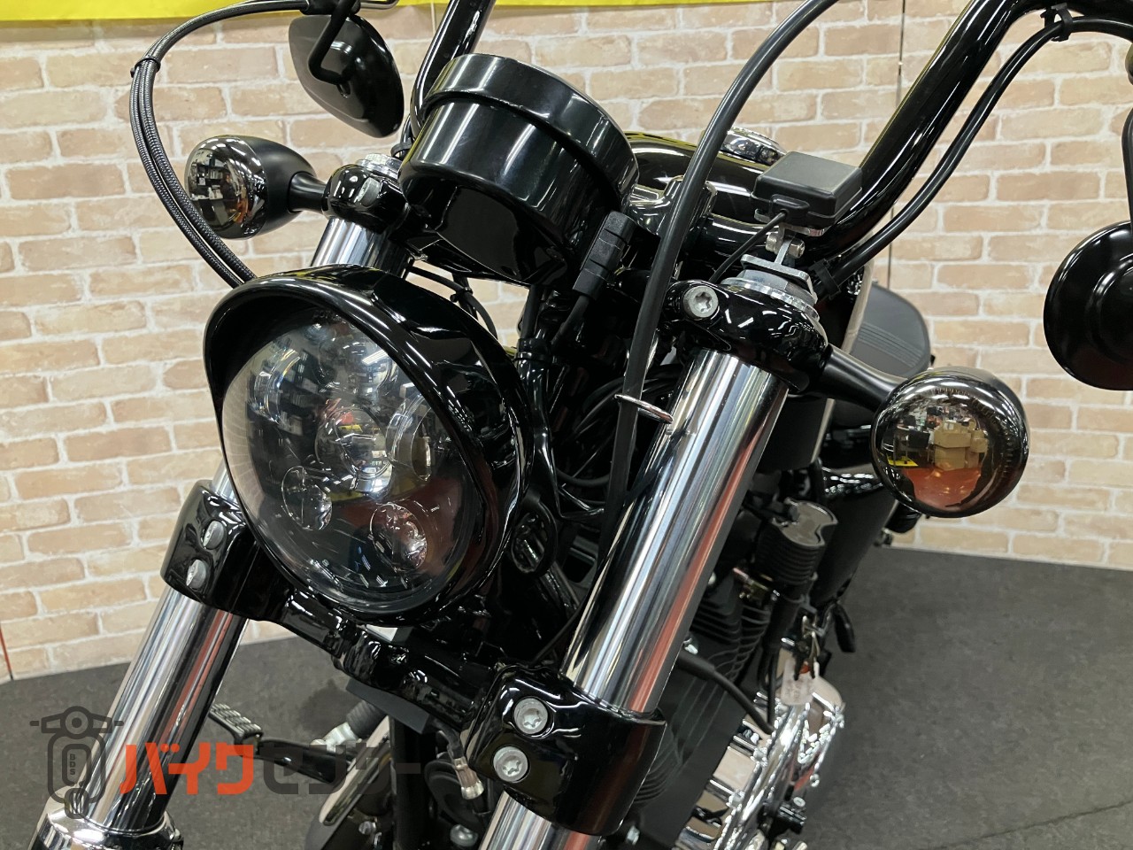 XL1200XS フォーティエイトスペシャル COBRAマフラー タンクアップ IGコイル移設 アンダースポイラー ETC_25